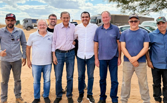 Produtores rurais da região da Garganta agradecem ao Governo do Tocantins pela melhoria, que contribui para o escoamento da produção e da eficiência logística - Fagner Rodrigues/Governo do Tocantins