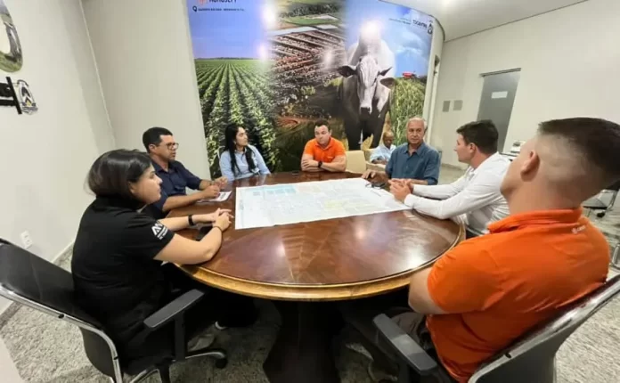 Representes da Seagro e da Cresol reúnem para debater ampliação no Estado
