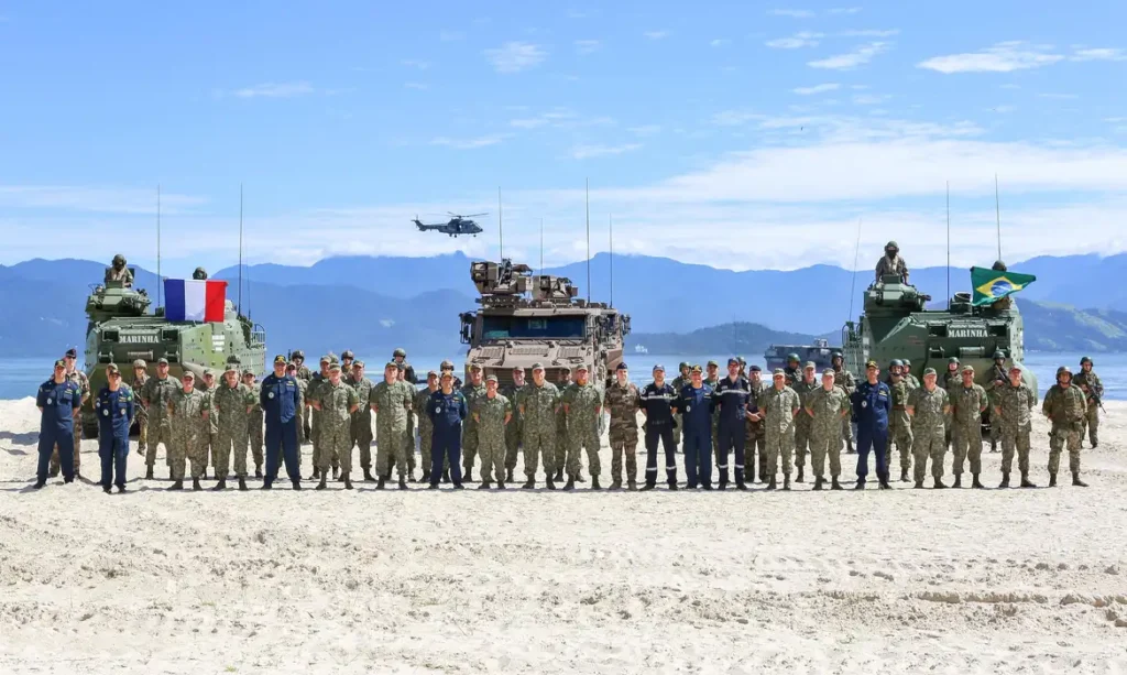 Marinha francesa em missão de formação no Brasil