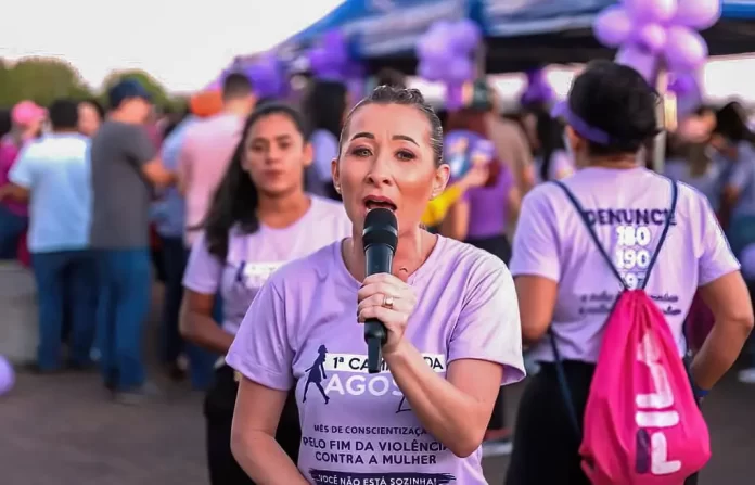 Candidata a Deputada Federal - 7 anos dedicado a Defesa da Mulher - Acervo Fotografico da KIW