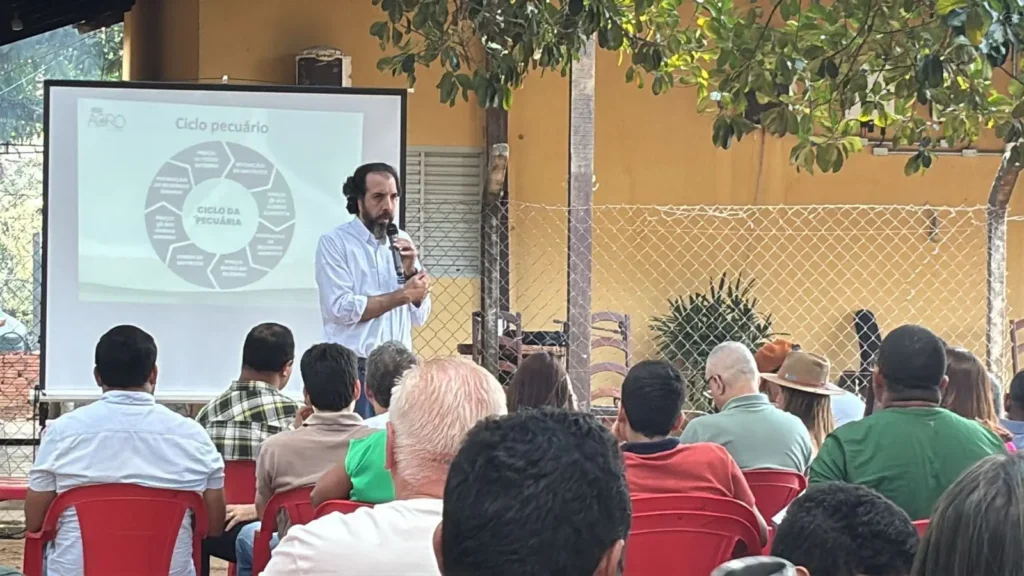 Fernando Penteado a frente da novilho precoce