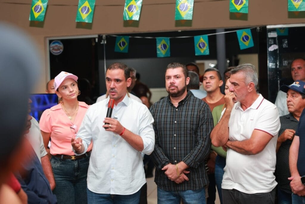 Vicentinho Júnior, cumpriu agenda nesta sexta-feira (10) em Aparecida do Rio Negro e Novo Acordo
