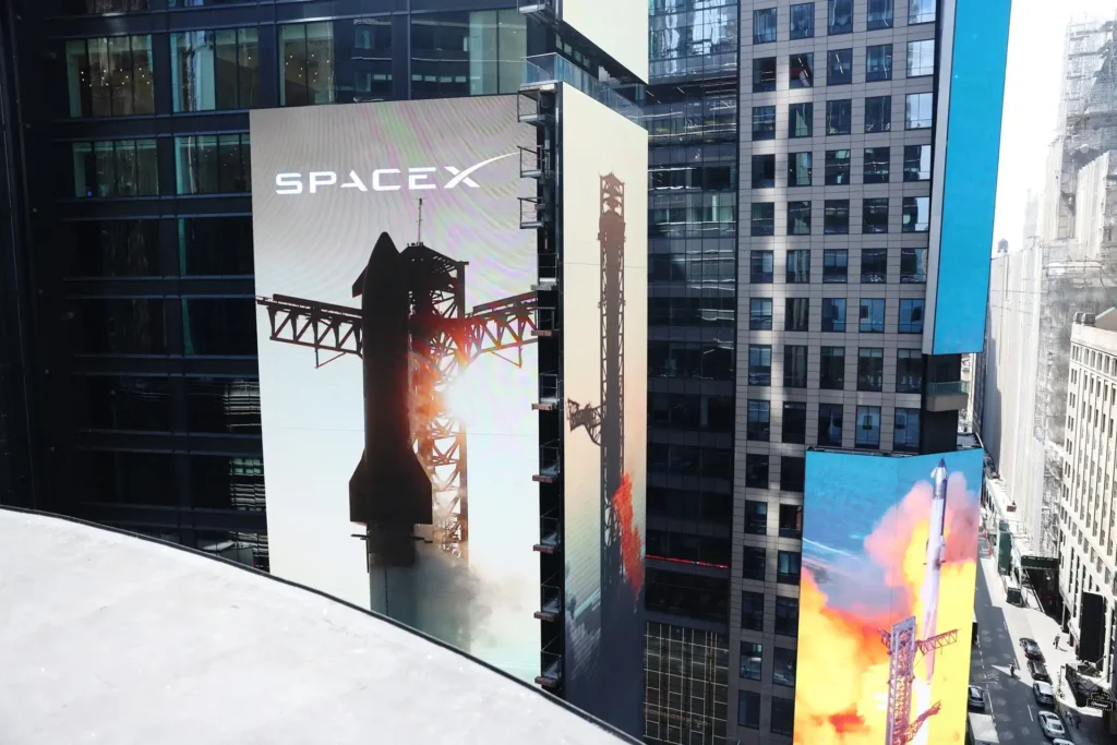 Moreira Salles revela posição multimilionária na SpaceX
